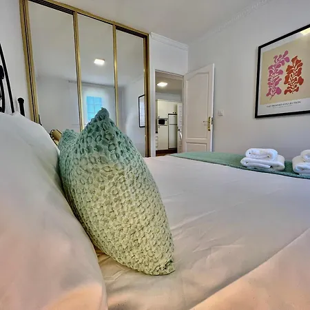 Balnea 3* بايونا