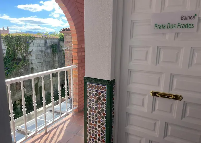 בית הארחה Balnea באיונה